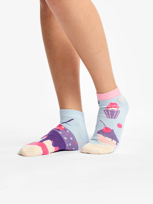 ankle-socks-cherry-cake-02-3b/3b7ef4afc80bd1bb0007cc7133ae9e5b30876f8b