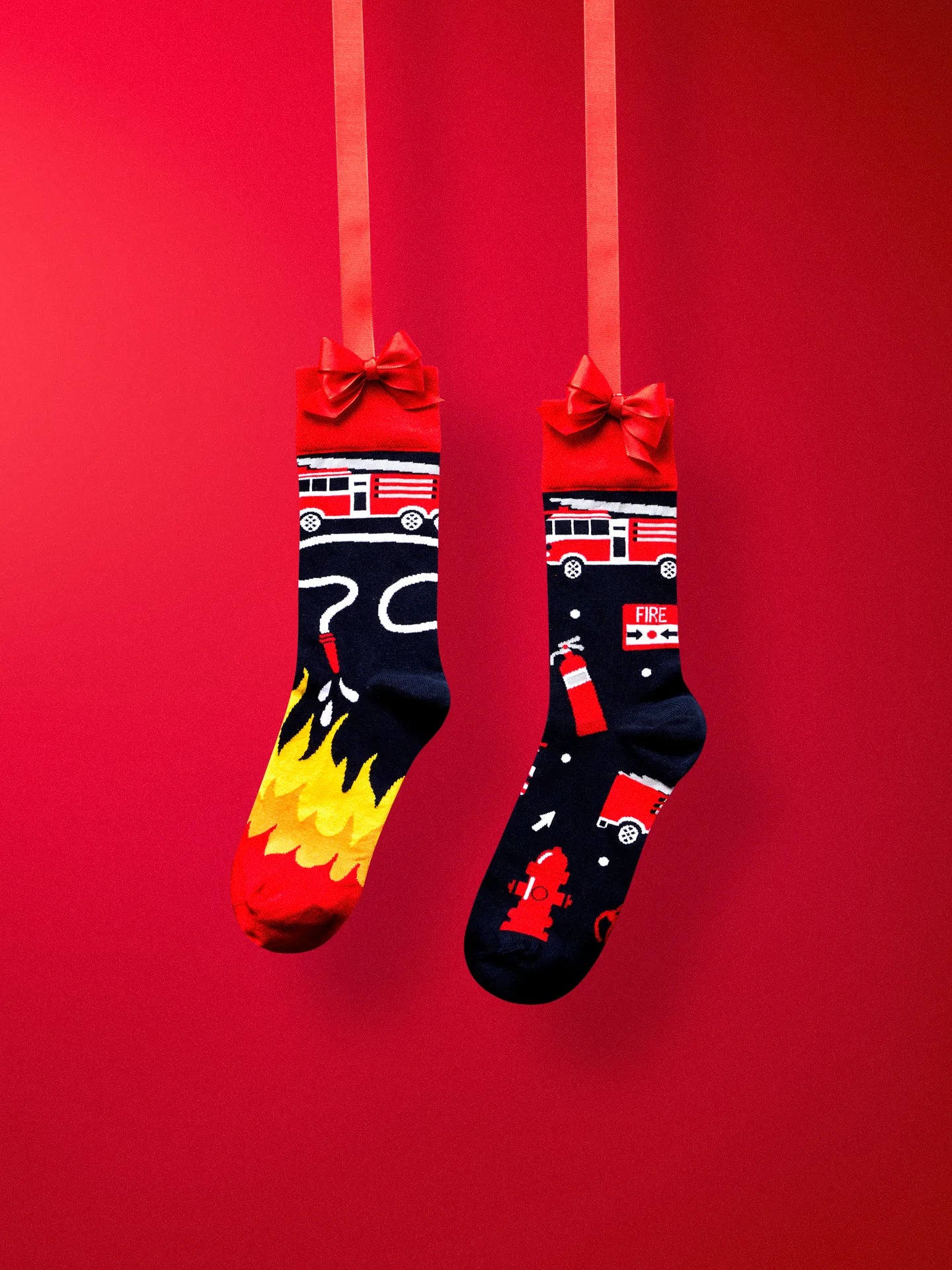 regular-socks-firefighter-02-94/94eb7229afec0f9b195970fdb3056ca533fdfed2