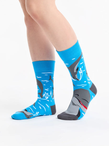 regular-socks-dolphins-02-2c/2cc67fa6a8ec6e9043245cb67c5bc19e033337f8