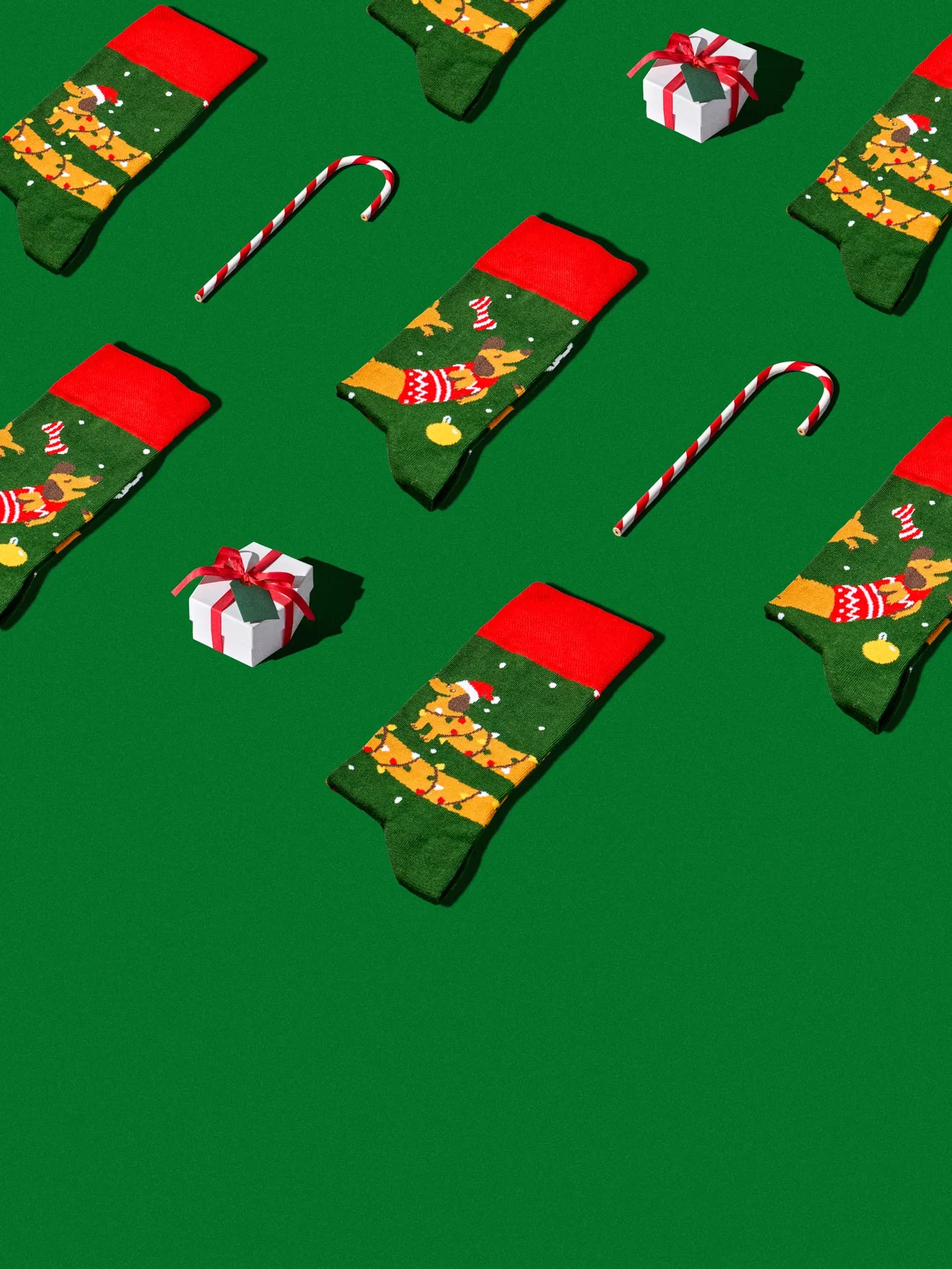 regular-socks-dachshund-presents-36/3688490451959ea3300e7470546520261e64fdc7