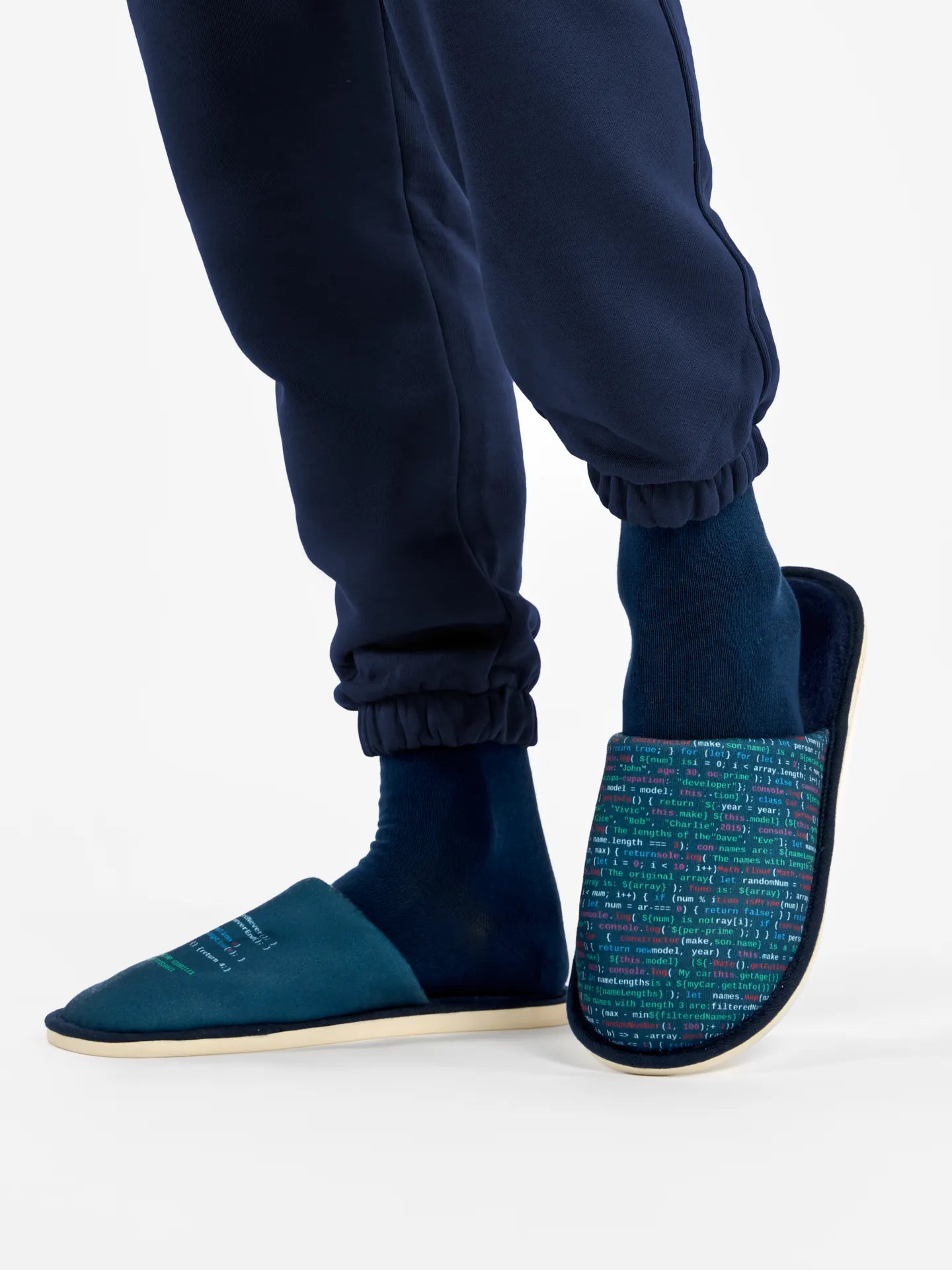 slippers-web-developer-8e/8e19c1960432af2122dcebbc34cfaf2d20daf572