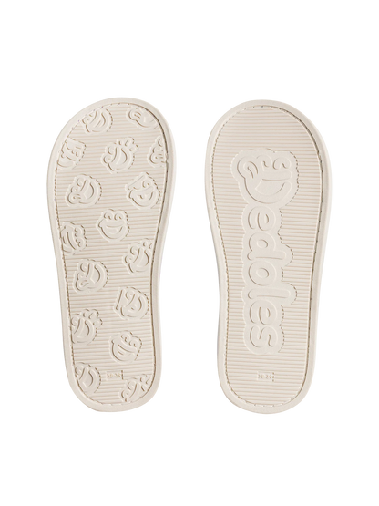 slippers-cat-ball-fa/fa4cb96bb24f8a41f6e5d1bd58e1faa1a0eb7a45