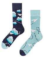 bamboo-regular-socks-paper-planes-clouds-7b/7bab7de6cc9e1db9d0ed484c46ab56f82c94c340