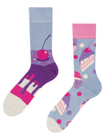 bamboo-regular-socks-cherry-cake-okt-91/91b7224280d7961a60762b18f558a057494fbc81