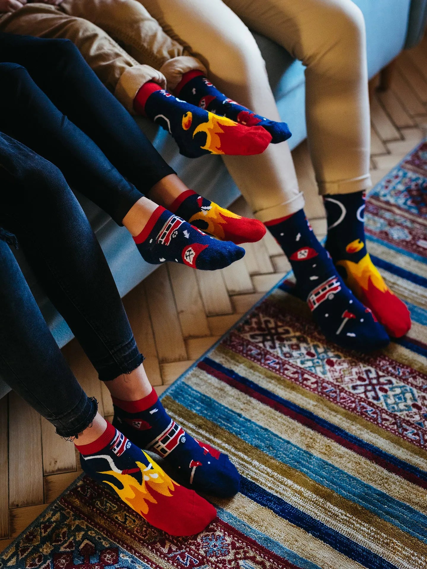 regular-socks-firefighter-02-34/34a7ef0ab087ff8b0219405923f0ca78a925622d