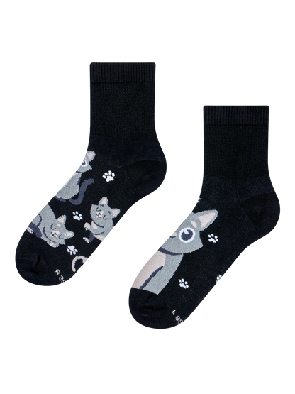 anti-stress-crew-socks-gray-cat-9c/9c0205eda6bed80f0e60d069ca7eef2cf9a7eba3