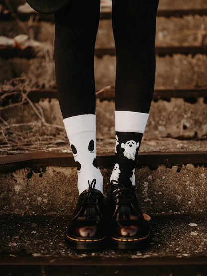 regular-socks-ghost-02-d1/d130f2ec8dd323d48eeb73459df05f0a223c96e3