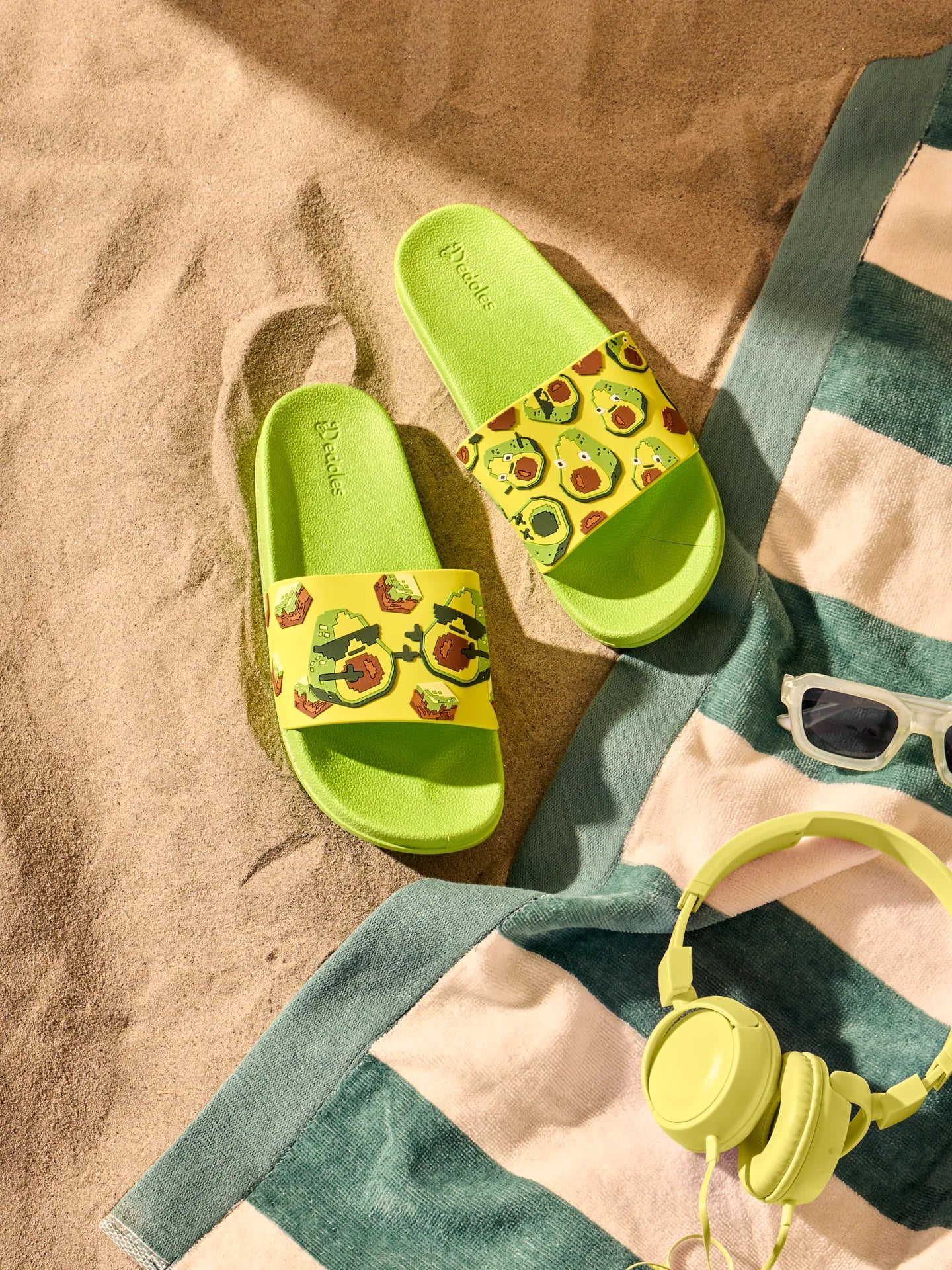 slides-pixel-avocado-44/448ab54a76b524286e0d6787aa08b0644d803396