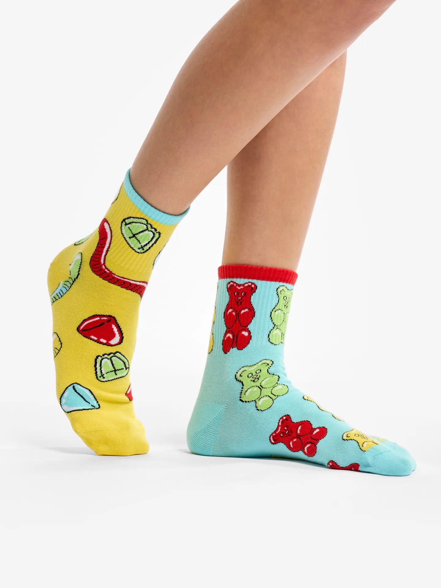 crew-socks-gummy-bears-02-f5/f5fe27e64b3d5c9222509530e120fd7a4cb22d02