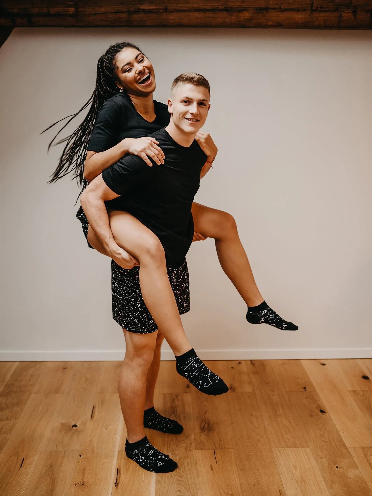 ankle-socks-zodiac-signs-02-6d/6d81186ab83b1fdaff8a327ded7fd220522039ea