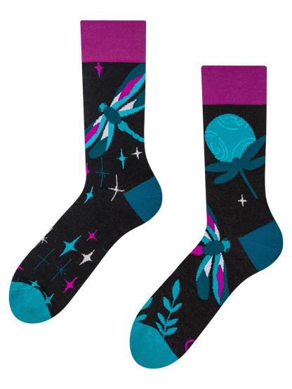 regular-socks-dragonflies-at-night-f2/f2bc812f391d7a247e9982b960052b297ca9fa21