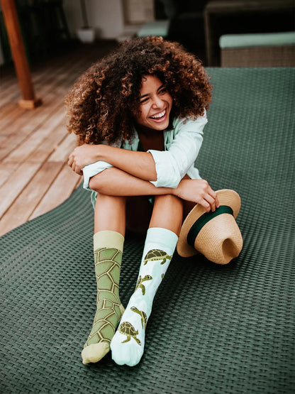 regular-socks-sea-turtles-f5/f5e9a0d0e797674426827193922dd637b517a1db